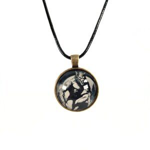 Unisex Gothic Lunar Beast Gothic Werewolf Pendant Necklace Feral Transformation